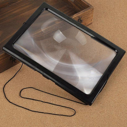 Ergonomic Reading Magnifier for the Elderly – Lightweight & Clear