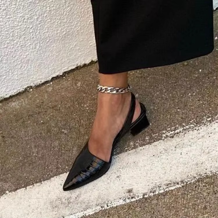 Women's Pointed Toe Slingback Pumps with Mid Chunky Heels – Vintage Inspired Summer Sandals